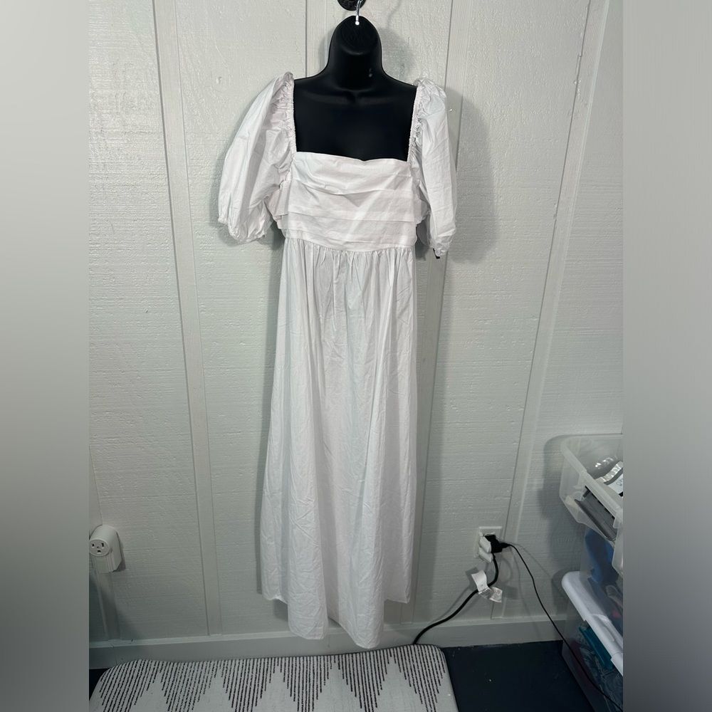 Know One Cares White Empire Cut Poplin Puff Sleeve Midi Dress Size Large NWT - Picture 2 of 14